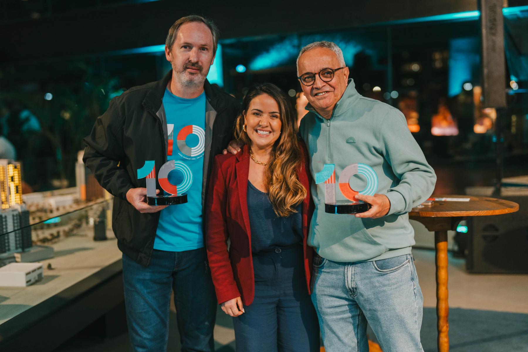 Evento de celebra&ccedil;&atilde;o com os corretores