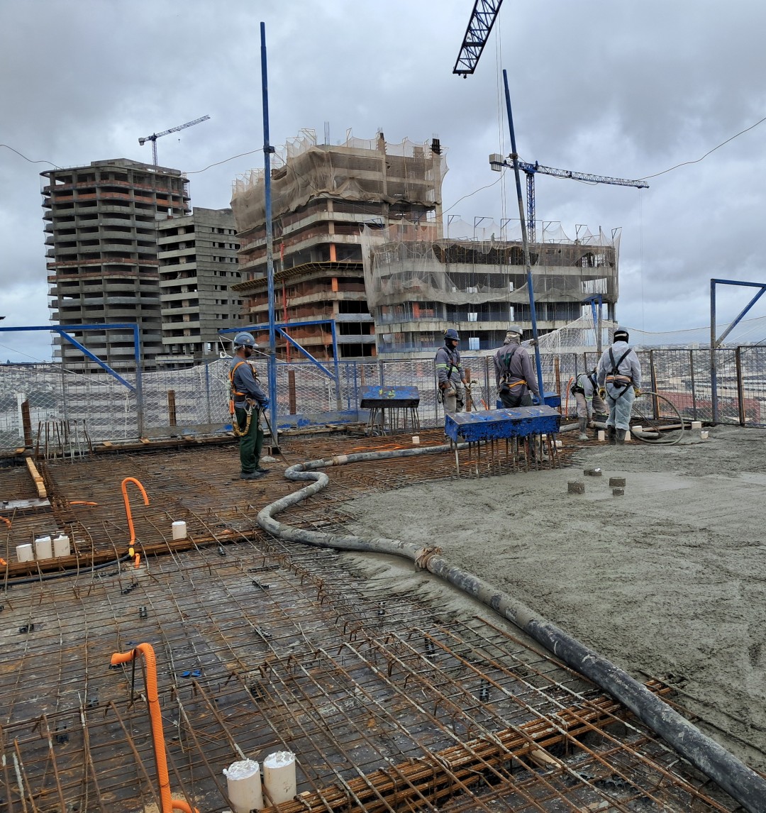 Concretagem da laje 10° pav.