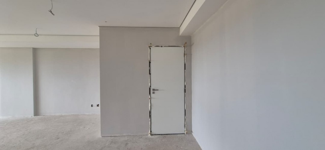 Instalação portas de madeira - 6º Pavimento