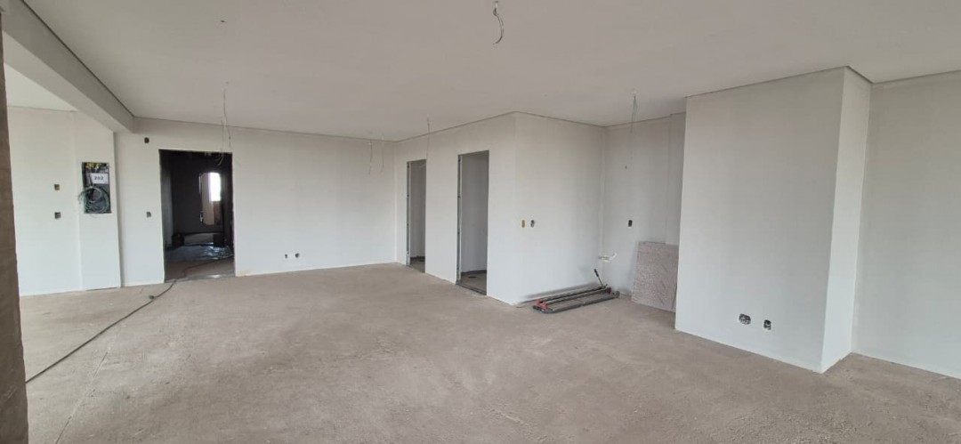 Execução de pinturas em paredes e forro em lajes do tipo 1